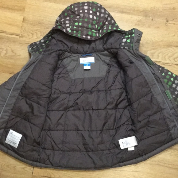 Columbia Winter Jacket - Picture 7 of 9